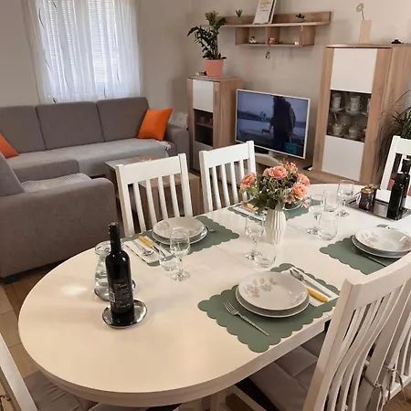 Apartment Levonda Vrbanj