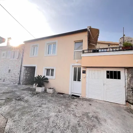 Apartment Levonda Vrbanj