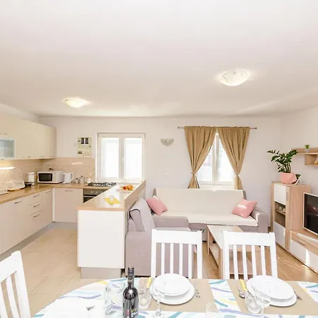 Levonda Apartment Vrbanj